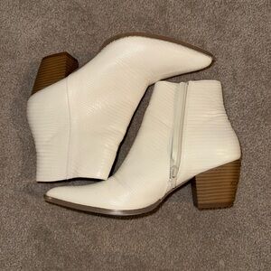 Lulus White Snakeskin Booties